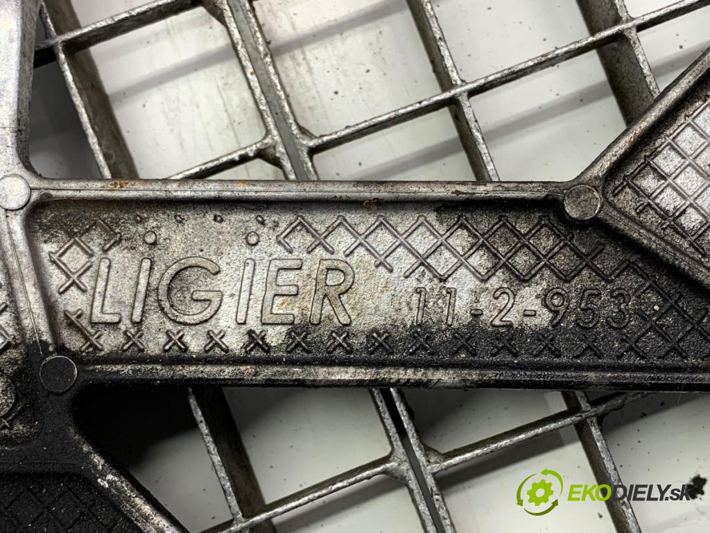 LIGIER XTOO liftback 2006 4 kW 0.5 505 držák motora pravá  (Držák motoru)