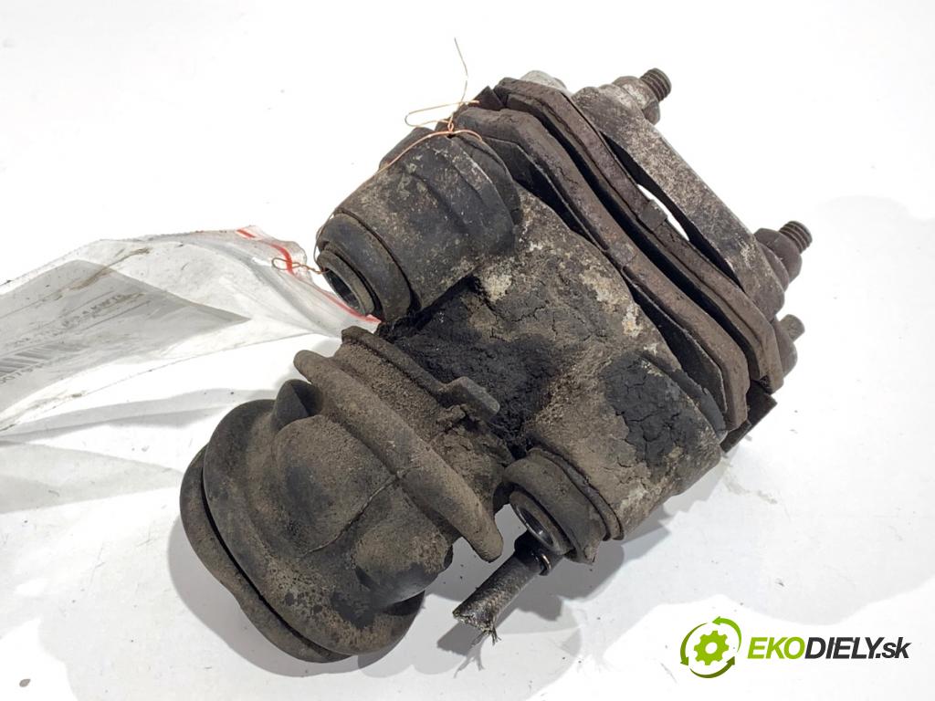LIGIER XTOO liftback 2006 4 kW 0.5 505 Brzdič strmeň ľavy zad