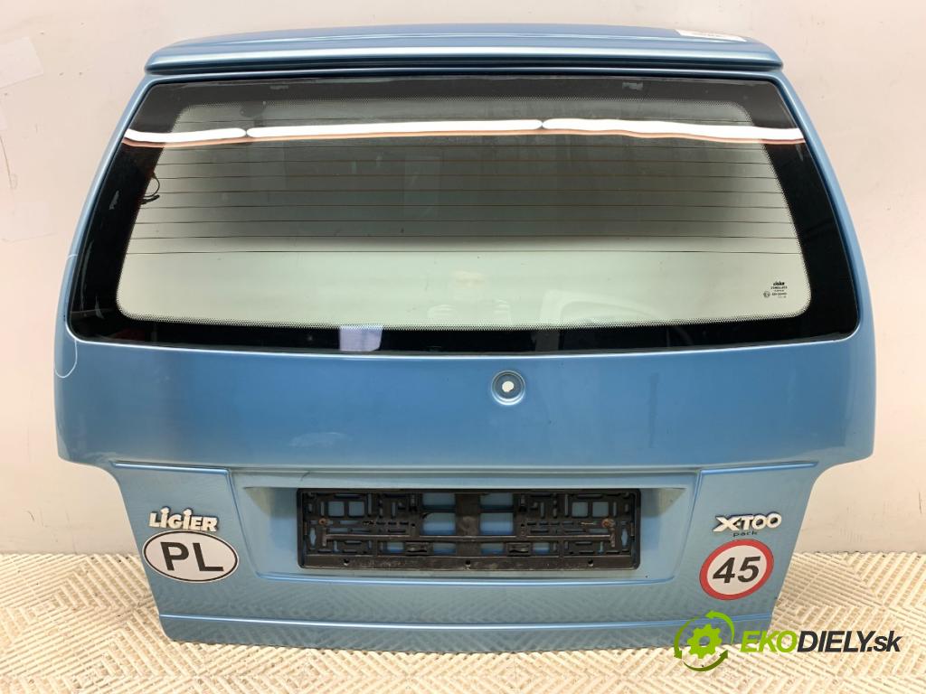 LIGIER XTOO liftback 2006 4 kW 0.5 505 kapota zadní část 
