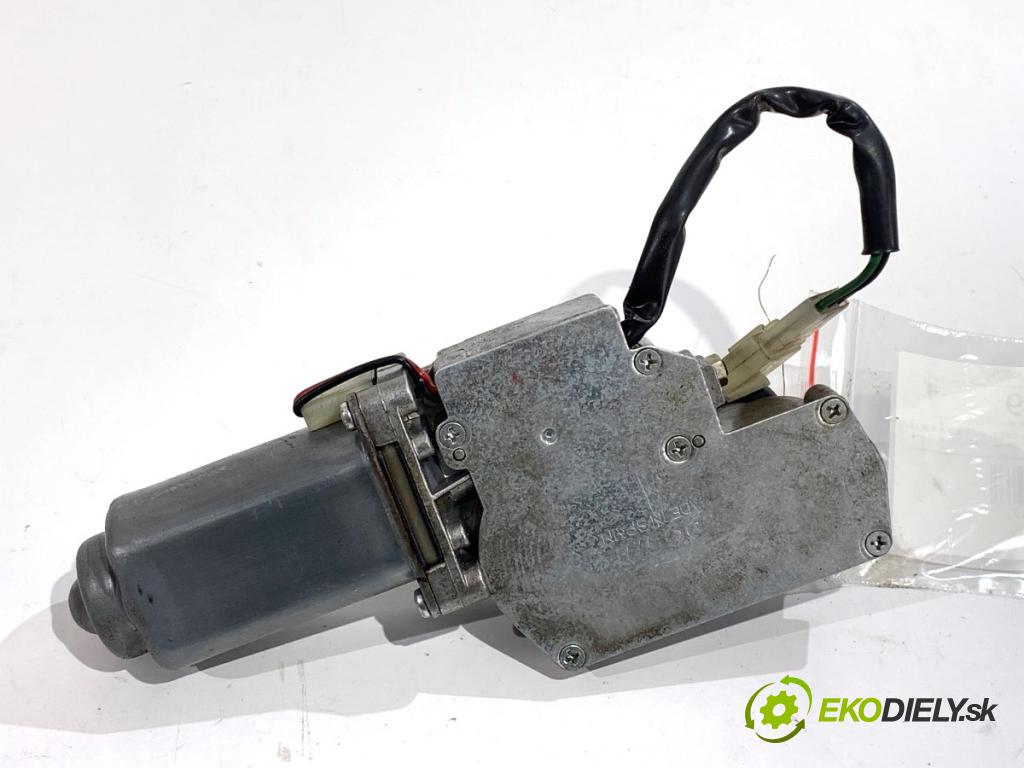LIGIER XTOO liftback 2006 4 kW 0.5 505 Motor stieračov zad 05062T