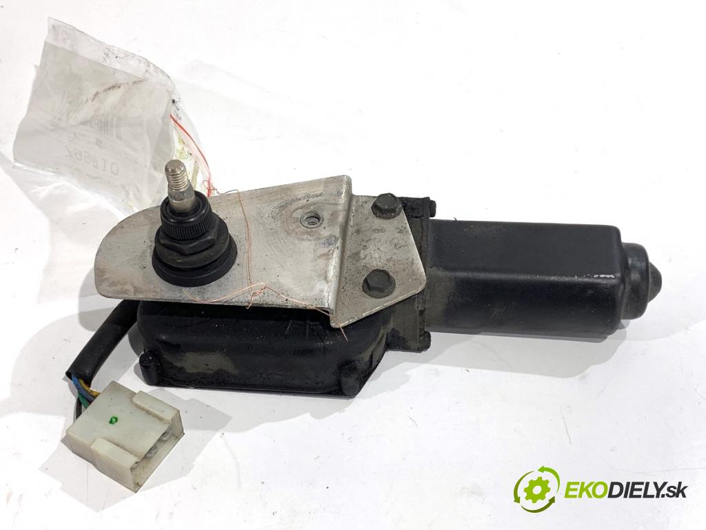 LIGIER XTOO liftback 2006 4 kW 0.5 505 Motor stieračov predný 06053T