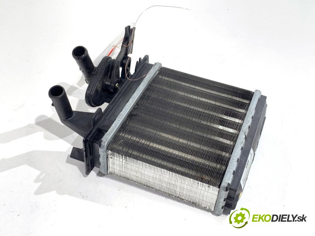 LIGIER XTOO liftback 2006 4 kW 0.5 505 topné těleso radiátor topení  (Radiátor topení)