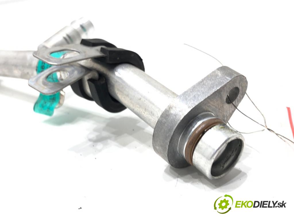 RENAULT CAPTUR I liftback 2018 81 kW 1.5 dCi 110 1461 rúrka klimatizace 924548625R (Trubka klimatizace)