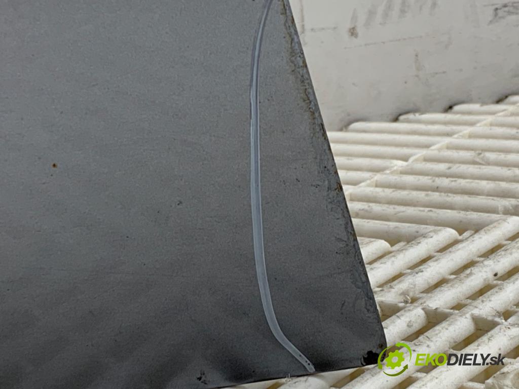 OPEL MERIVA A nadwozie wielkoprzestrzenne (MPV) 2004 92 kW 1.8 (E75) 1796 dveře levý přední část