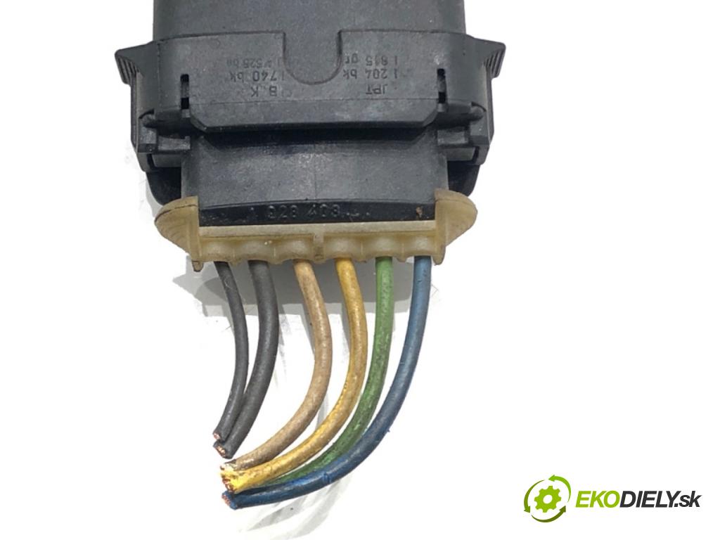 OPEL MERIVA A nadwozie wielkoprzestrzenne (MPV) 2004 92 kW 1.8 (E75) 1796 cívka zapalovací 90536194 (Zážehová cívka)