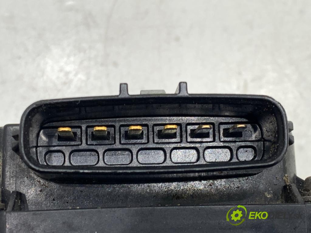 HONDA ACCORD VII sedan 2007 118 kW 2.4 Vtec E (CM5) 2354 Škrtiaca klapka GMB4A (Škrtiaca klapka)