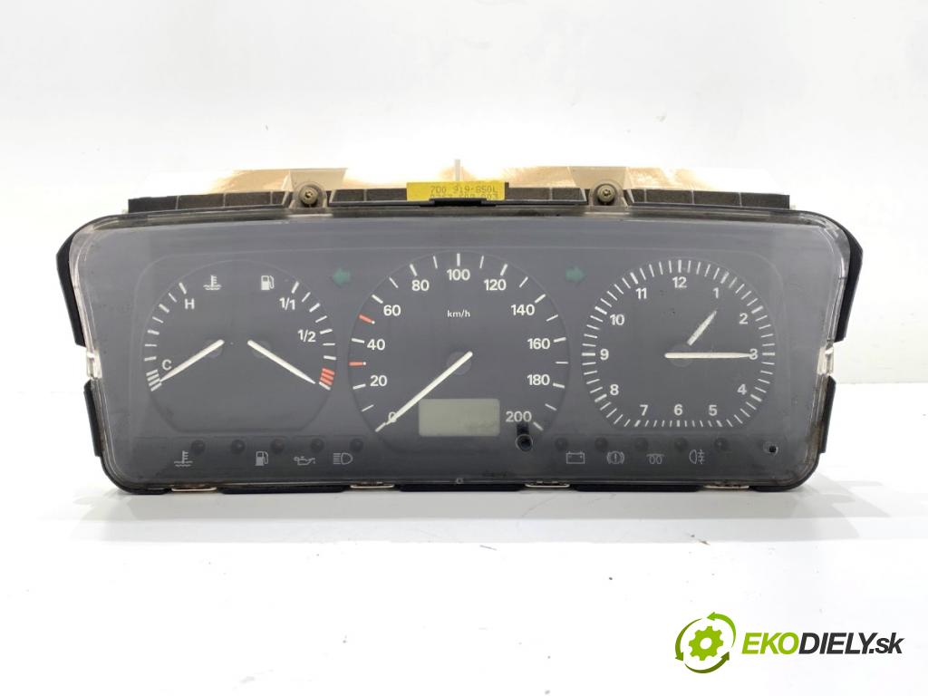 VW TRANSPORTER T4 Autobus 1998 50 kW 1.9 TD 1896 Prístrojovka 7D0919850L (Prístrojová doska)