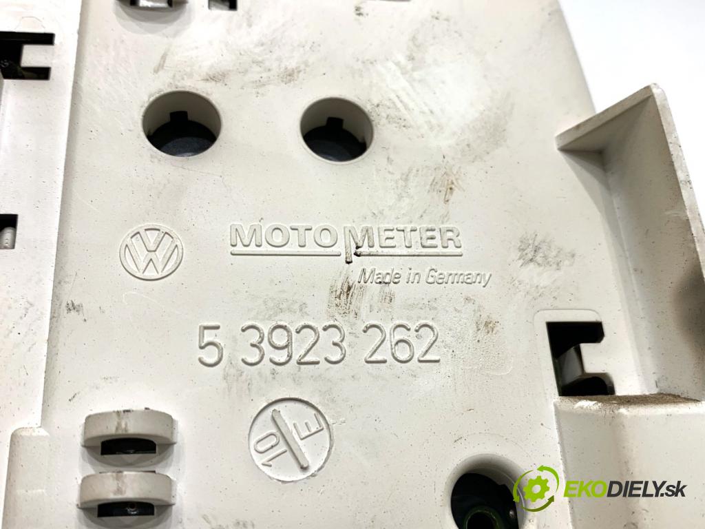 VW TRANSPORTER T4 Autobus 1998 50 kW 1.9 TD 1896 Prístrojovka 7D0919850L (Prístrojová doska)