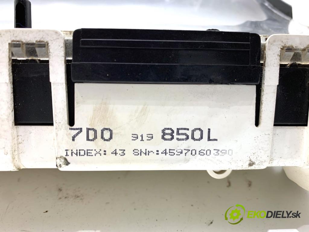 VW TRANSPORTER T4 Autobus 1998 50 kW 1.9 TD 1896 Prístrojovka 7D0919850L (Prístrojová doska)