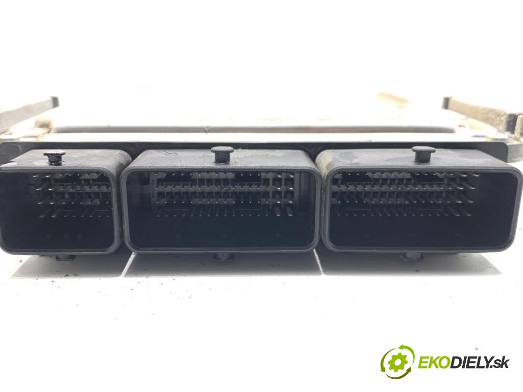 RENAULT KANGOO II nadwozie wielkoprzestrzenne (MPV) 2016 55 kW 1.5 dCi 75 (KW07, KW10, KW04) 1461 riadiaca jednotka Motor 237104376R (Riadiaca jednotka)