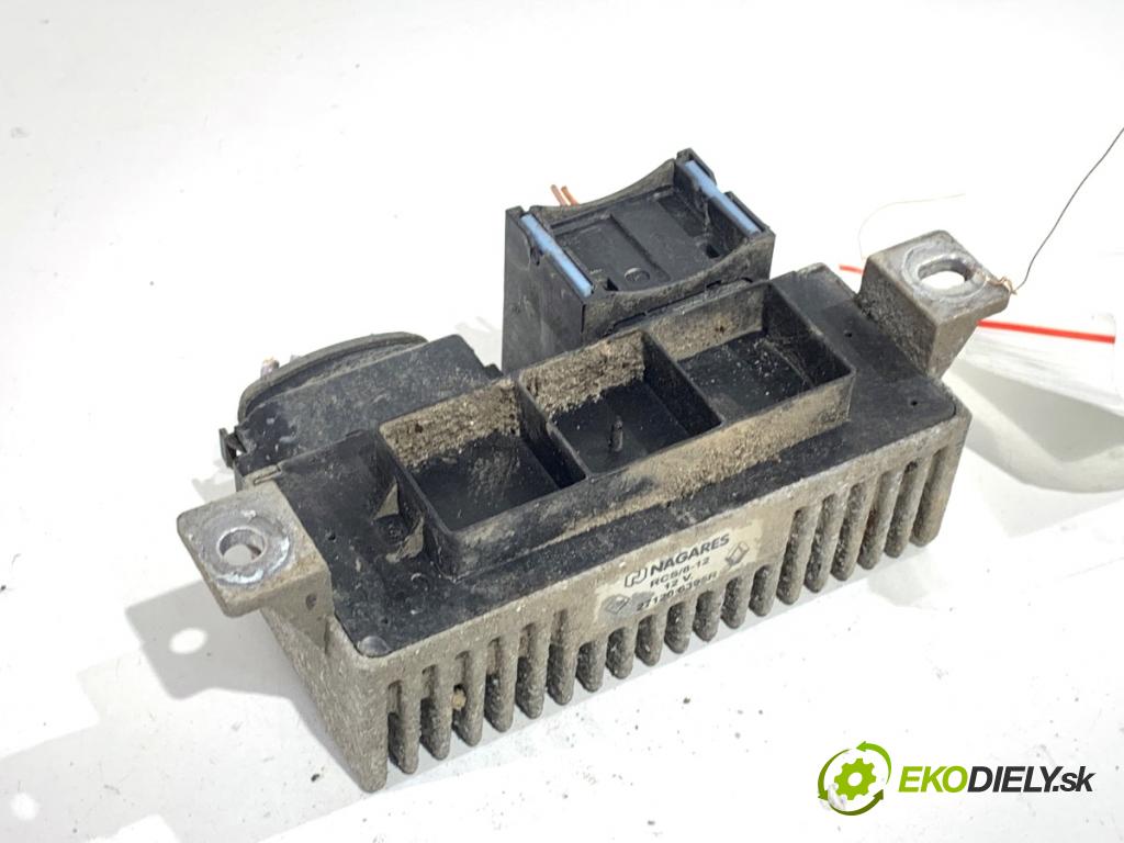 RENAULT KANGOO II nadwozie wielkoprzestrzenne (MPV) 2016 55 kW 1.5 dCi 75 (KW07, KW10, KW04) 1461 relé sviečok žhavenia 271206395R (Relé)