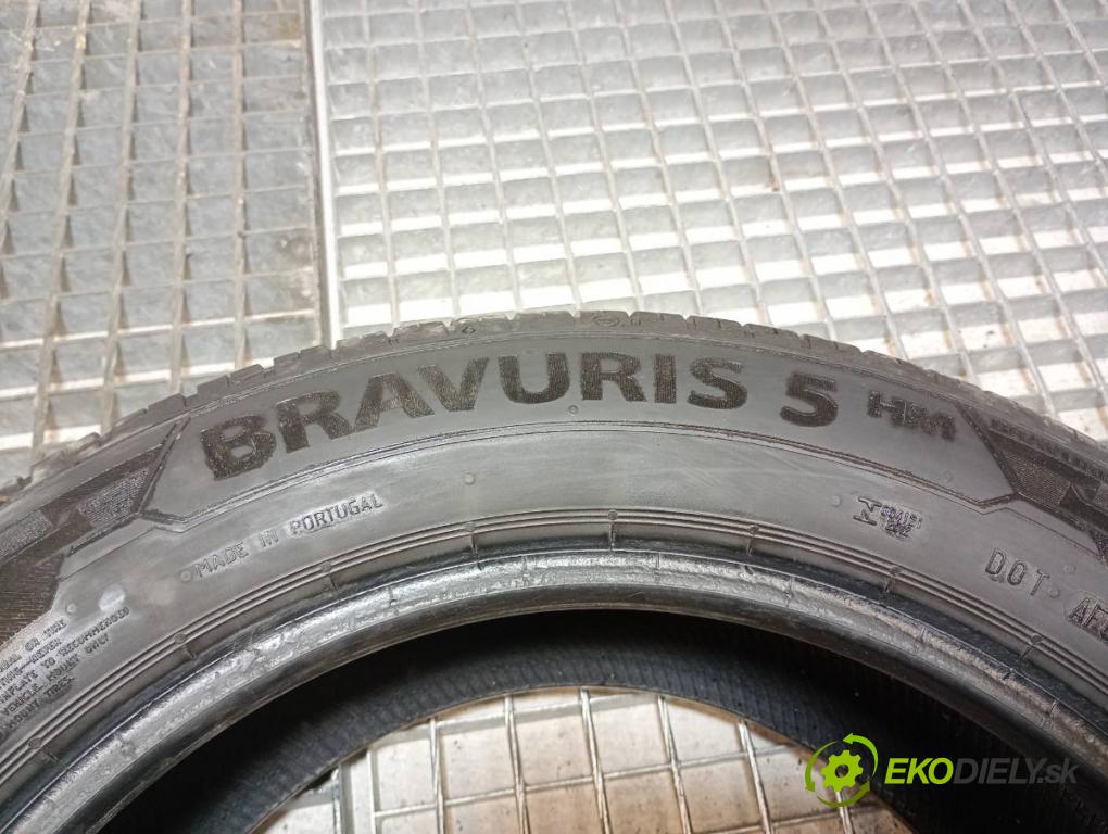 --- --- PNEUMATIKY: 2X 205/55 16" BARUM