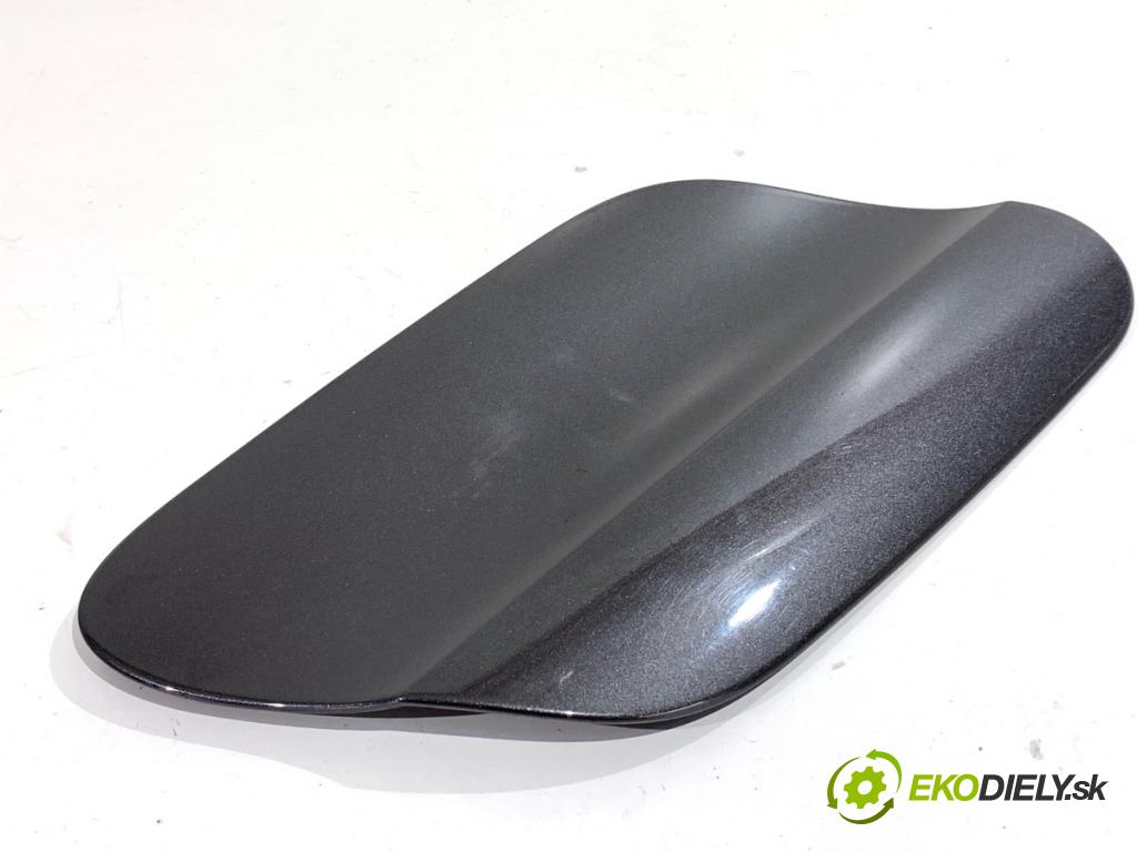 PEUGEOT 508 SW II Kombi 2019 96 kW 1.5 BlueHDi 130 1499 Dvierka nádrže paliva 9819640780 (Kľučka dverí ostatné)