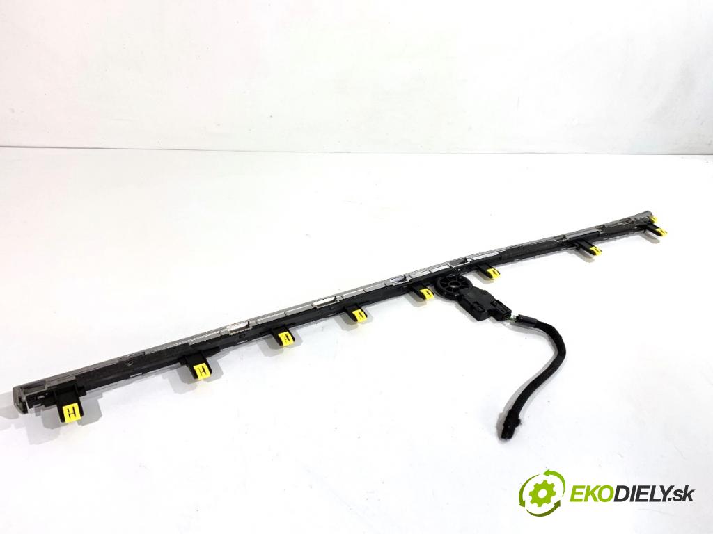 PEUGEOT 508 SW II Kombi 2019 96 kW 1.5 BlueHDi 130 1499 lišty kryt 9814123177 9814123277 (Lišta)