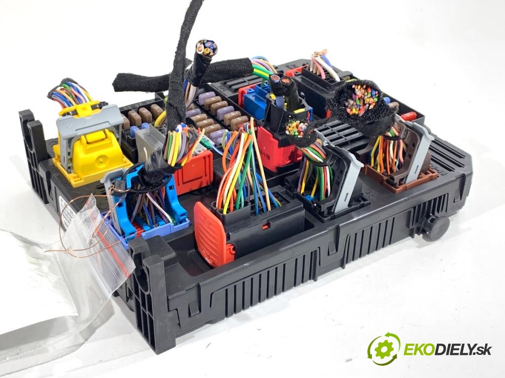 PEUGEOT 508 SW II Kombi 2019 96 kW 1.5 BlueHDi 130 1499 Modul BSI 9830813080 (Poistková skrinka)