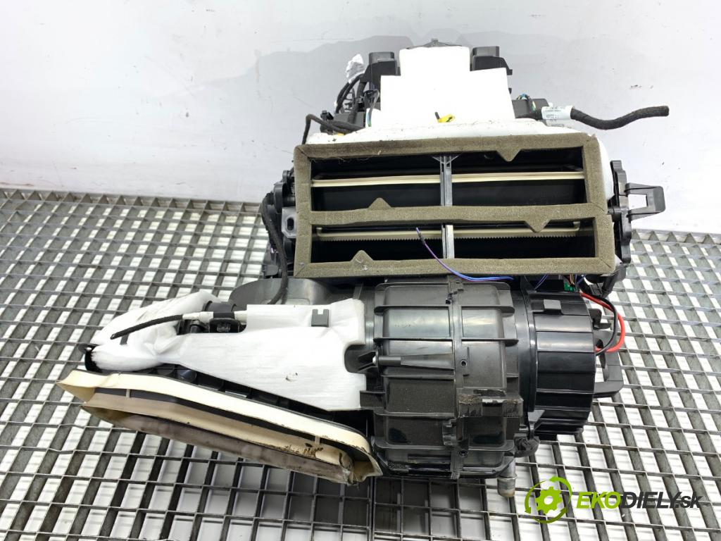 PEUGEOT 508 SW II Kombi 2019 96 kW 1.5 BlueHDi 130 1499 Výhrevné teleso, radiátor kúrenia komplet KOMBAJN 9814009280 (Radiátor kúrenia)