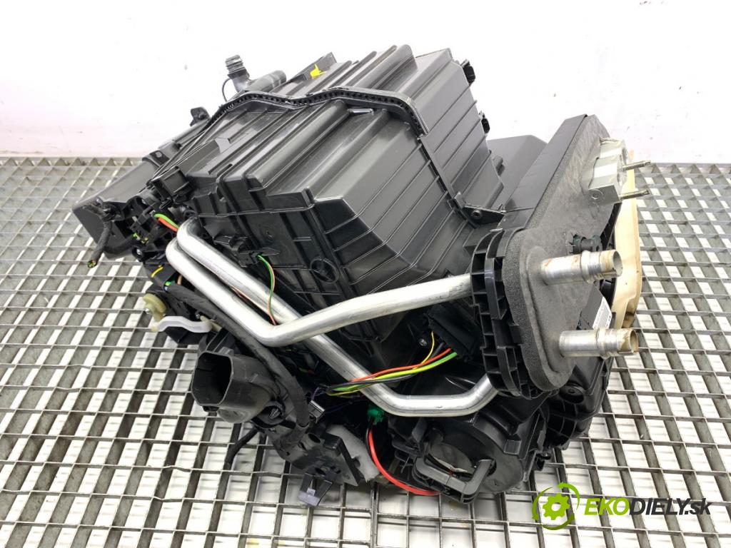 PEUGEOT 508 SW II Kombi 2019 96 kW 1.5 BlueHDi 130 1499 Výhrevné teleso, radiátor kúrenia komplet KOMBAJN 9814009280 (Radiátor kúrenia)