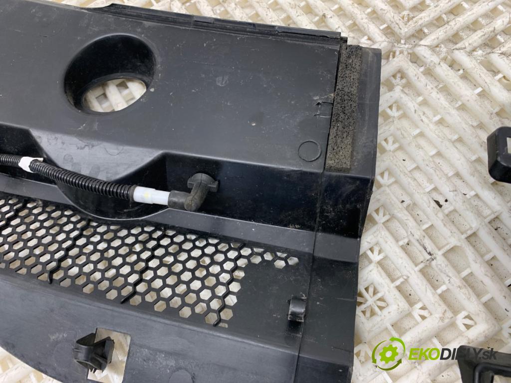 PEUGEOT 508 SW II Kombi 2019 96 kW 1.5 BlueHDi 130 1499 Torpédo, plast pod čelné okno 9813410980 (Torpédo (plast pod čelným sklom))