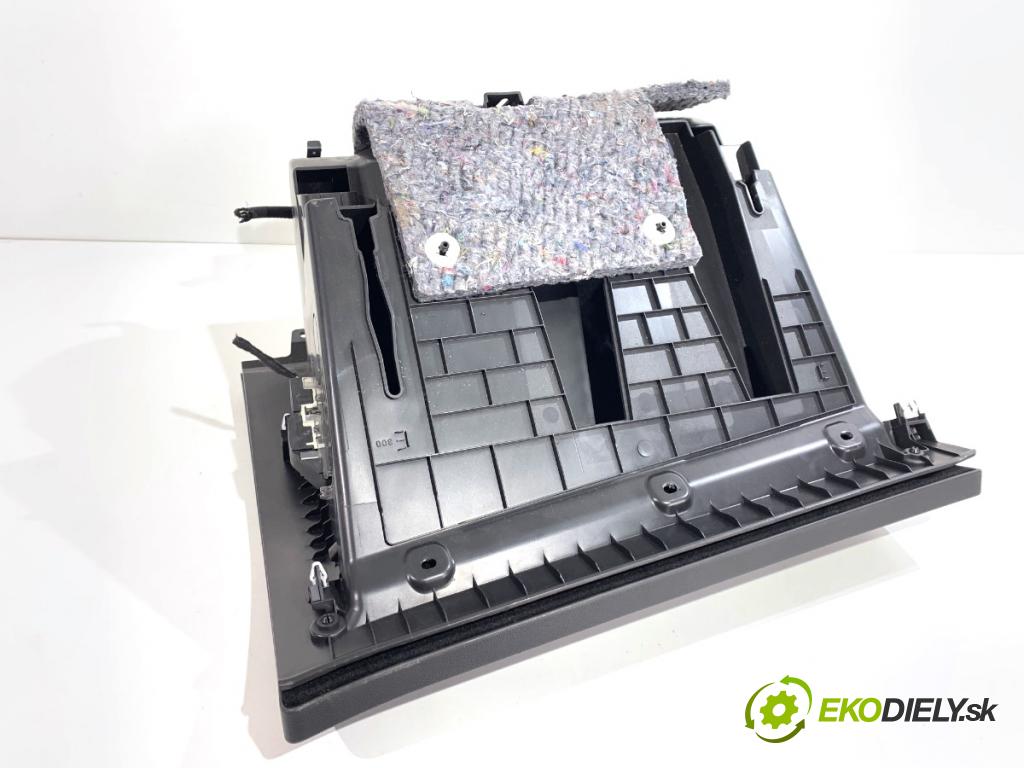 PEUGEOT 508 SW II Kombi 2019 96 kW 1.5 BlueHDi 130 1499 přihrádka kastlík spolujezdce 1792581X (Přihrádka (kastlík))