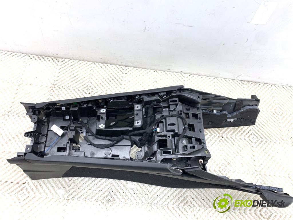 PEUGEOT 508 SW II Kombi 2019 96 kW 1.5 BlueHDi 130 1499 Tunel středový  (Středový tunel)