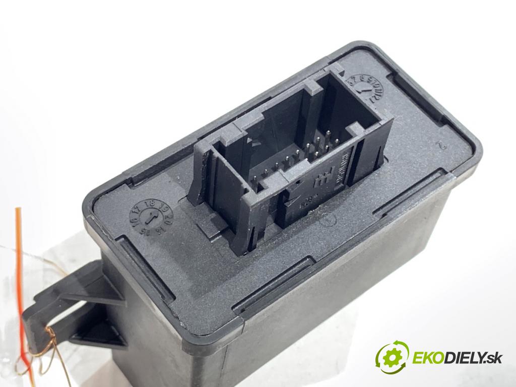 PEUGEOT 508 SW II Kombi 2019 96 kW 1.5 BlueHDi 130 1499 Modul svetiel 9818209180 (Riadiaca jednotka ostatné)