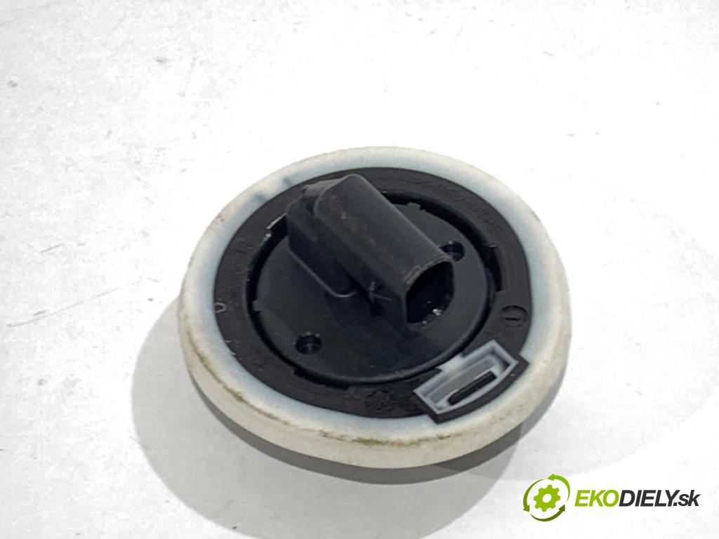 PEUGEOT 508 SW II Kombi 2019 96 kW 1.5 BlueHDi 130 1499 Snímač nárazu 9810268080 (Snímač nárazu)