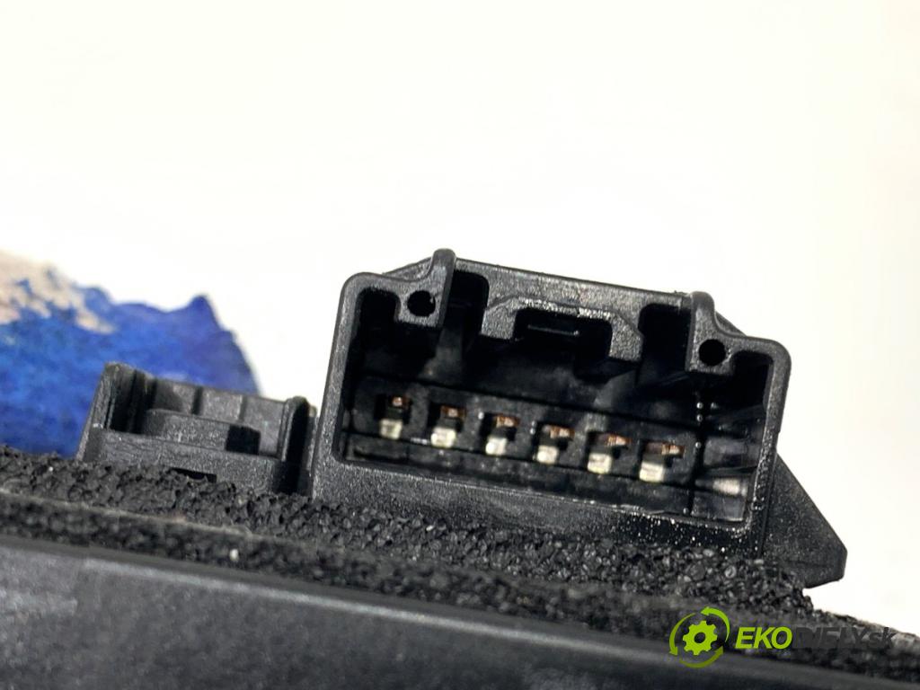 MAZDA 6 GY Kombi 2007 108 kW 2.0 (GYEW) 1999 zámok Dvere pravy predný