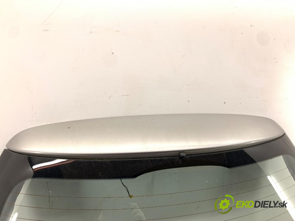 MAZDA 6 GY Kombi 2007 108 kW 2.0 (GYEW) 1999 kapota zad