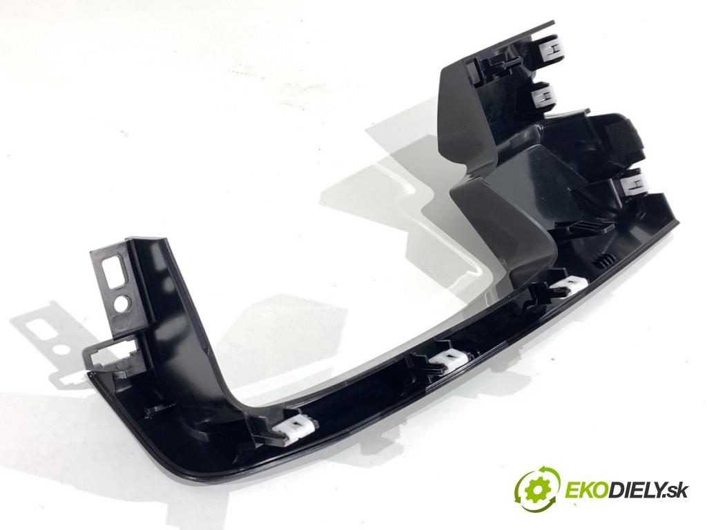 PEUGEOT 508 SW II Kombi 2019 96 kW 1.5 BlueHDi 130 1499 lišty kryt 9816046077 9816230677 (Lišta)