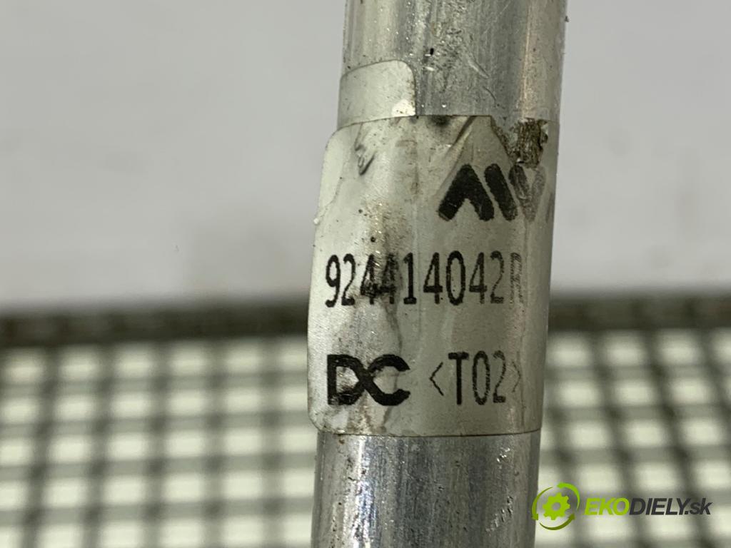 RENAULT KANGOO II nadwozie wielkoprzestrzenne (MPV) 2016 55 kW 1.5 dCi 75 (KW07, KW10, KW04) 1461 rúrka klimatizace 924414042R (Trubka klimatizace)