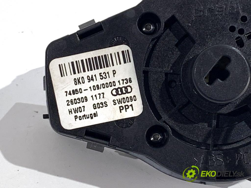 AUDI A4 B8 Kombi 2009 105 kW 2.0 TDI 1968 spínač světel 8K0941531P
