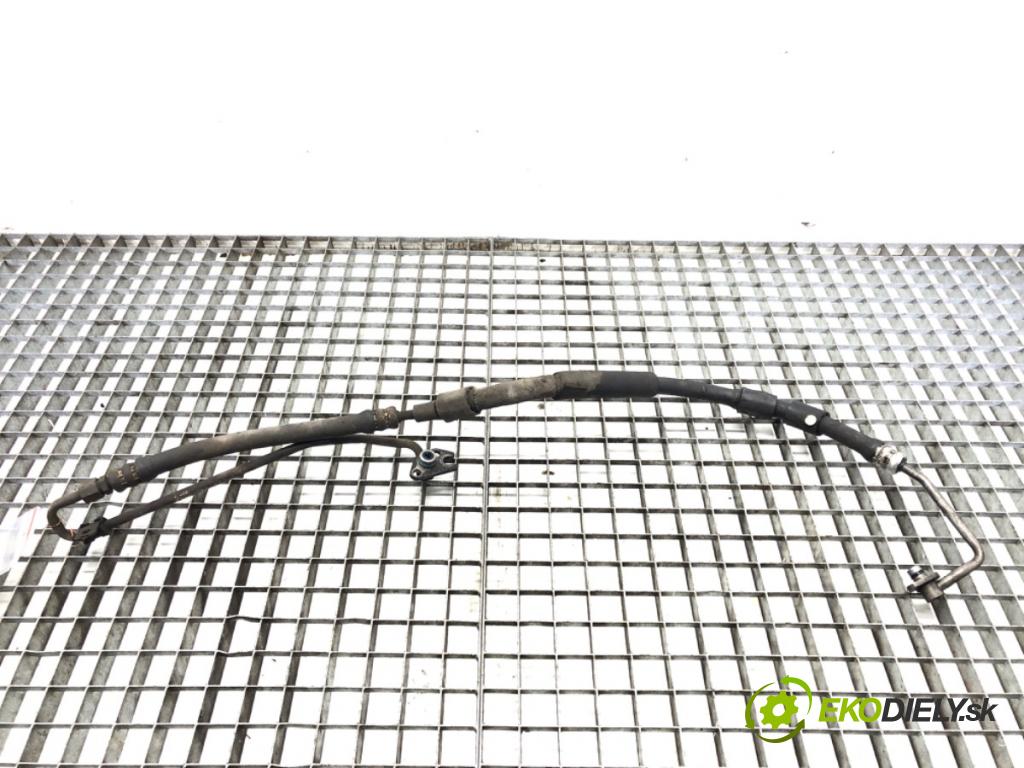 AUDI A4 B8 Kombi 2009 105 kW 2.0 TDI 1968 hadice servočerpadlo 8R1422893R (Trubka servo čerpadla)