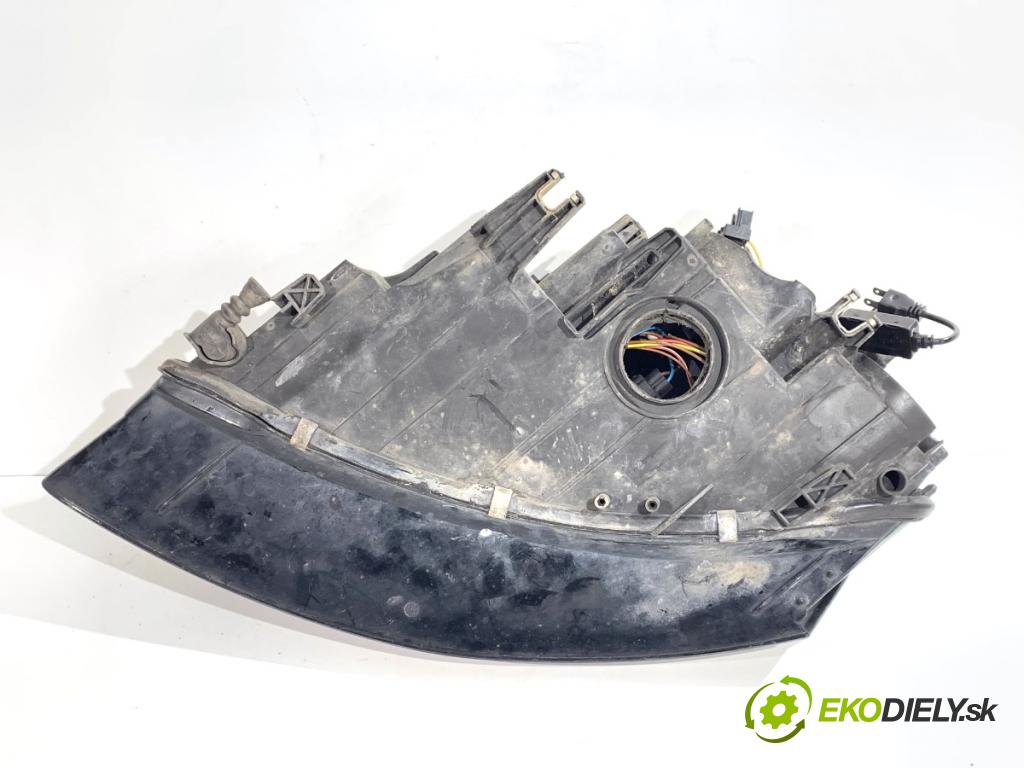 AUDI A4 B8 Kombi 2009 105 kW 2.0 TDI 1968 Svetlomet pravy predný 8K0941004
