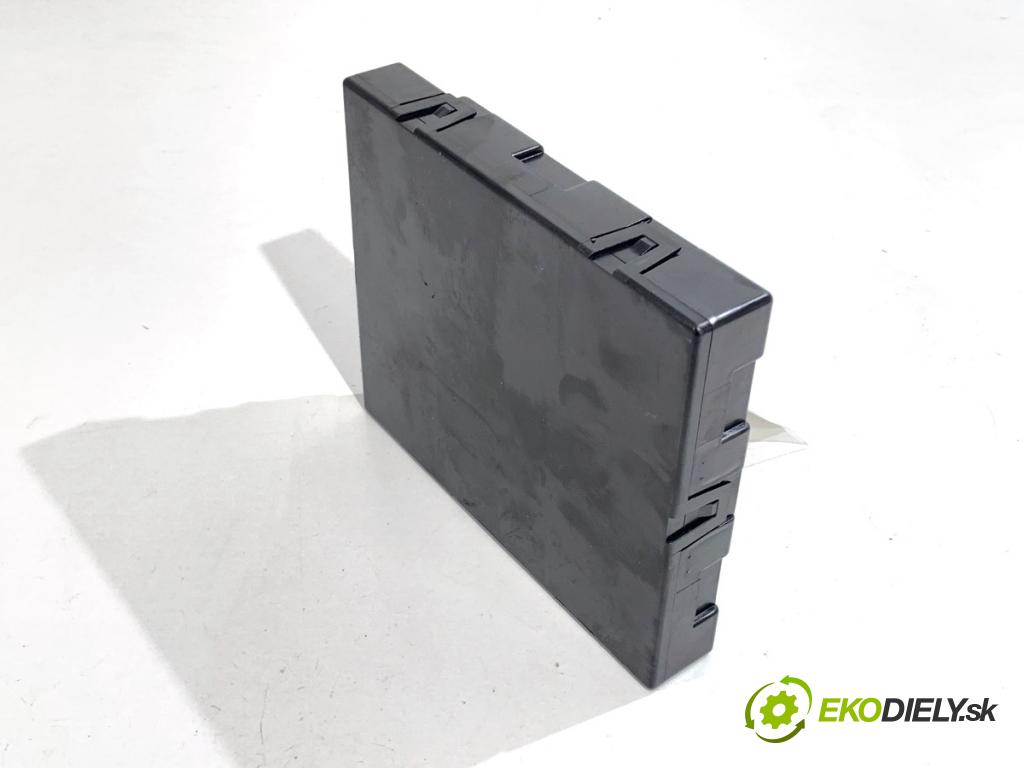 AUDI A4 B8 Kombi 2009 105 kW 2.0 TDI 1968 Modul BCM 8K0907064N (Riadiaca jednotka ostatné)