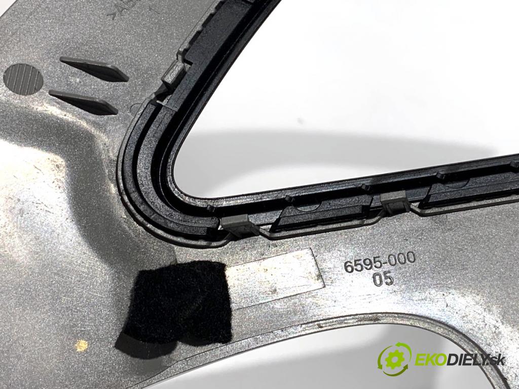 AUDI A4 B8 Kombi 2009 105 kW 2.0 TDI 1968 lišty kryt 8K1857186F 8K0867409 (Lišta)