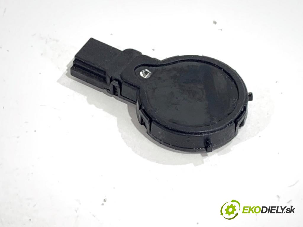 AUDI A4 B8 Kombi 2009 105 kW 2.0 TDI 1968 Snímač dažďa 8K0955559 (Snímač dažďa)