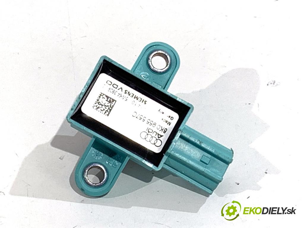 AUDI A4 B8 Kombi 2009 105 kW 2.0 TDI 1968 Snímač nárazu 8K0955557C (Snímač nárazu)