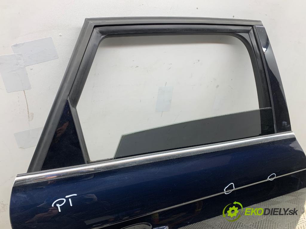 AUDI A4 B8 Kombi 2009 105 kW 2.0 TDI 1968 dveře pravý zadní část