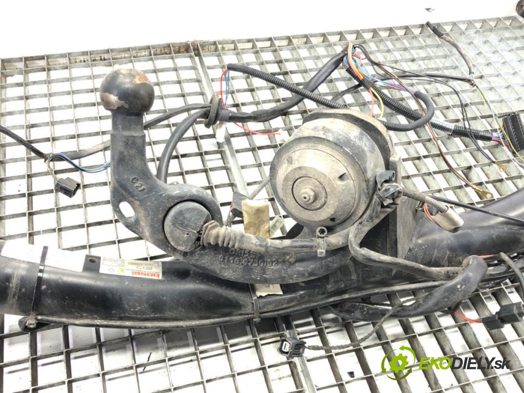 RENAULT GRAND SCENIC IV nadwozie wielkoprzestrzenne (MPV) 2018 103 kW 1.3 TCe 140 1332 Hák tažné zařízení 8201630469 (Tažné zařízení)