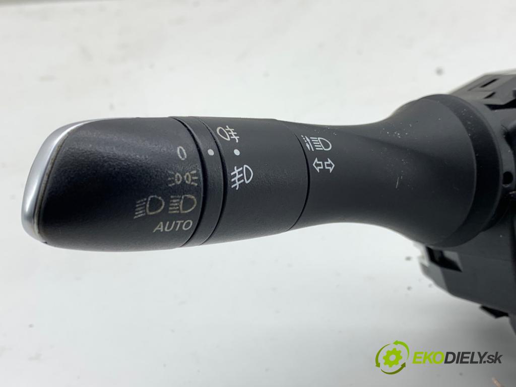 RENAULT GRAND SCENIC IV nadwozie wielkoprzestrzenne (MPV) 2018 103 kW 1.3 TCe 140 1332 Prepínač kombinovaný 255678341R (Prepínacie páčky pod volantom)