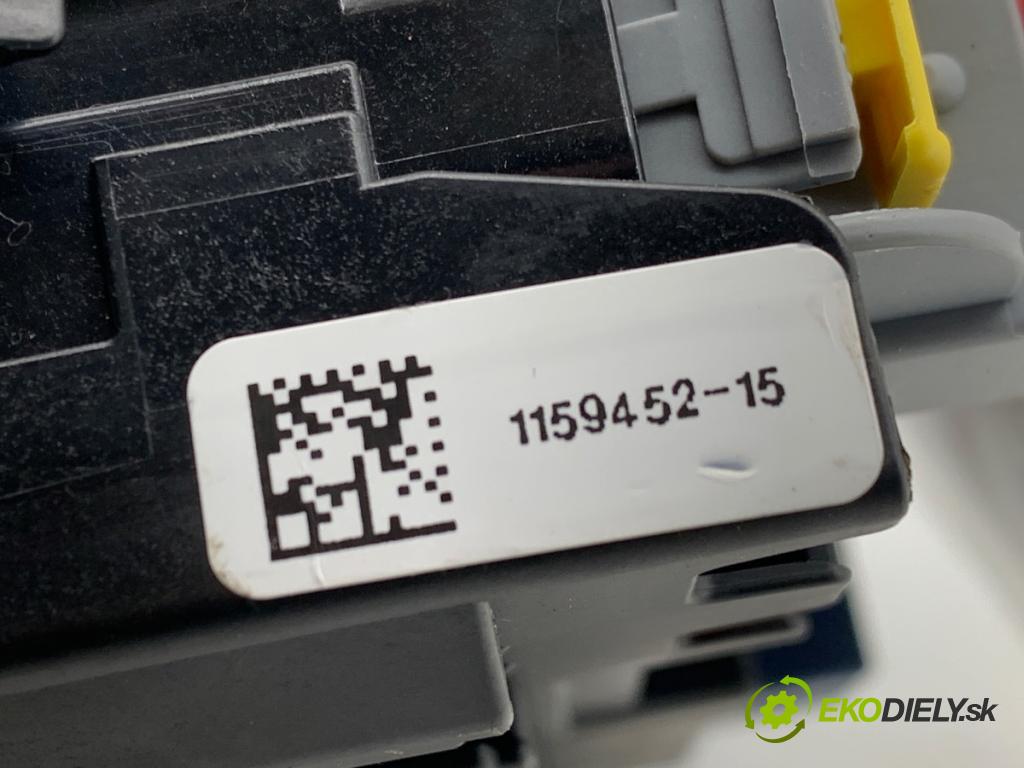 RENAULT GRAND SCENIC IV nadwozie wielkoprzestrzenne (MPV) 2018 103 kW 1.3 TCe 140 1332 skříňka poistková 243800453R (Pojistková skříňka)