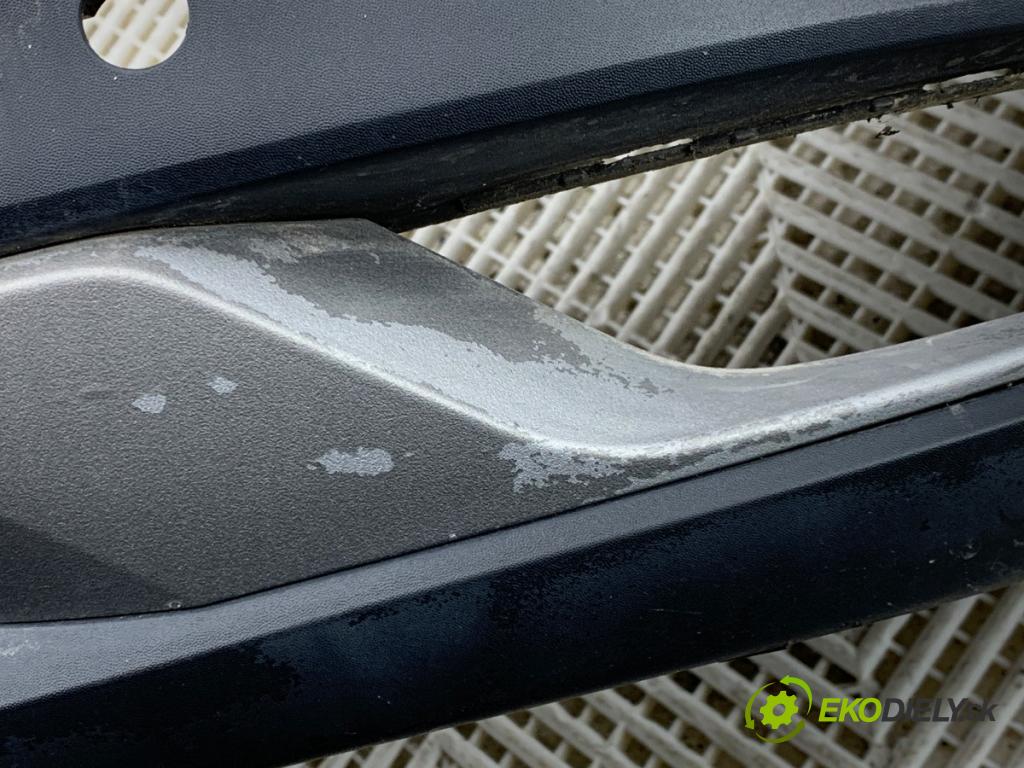 RENAULT GRAND SCENIC IV nadwozie wielkoprzestrzenne (MPV) 2018 103 kW 1.3 TCe 140 1332 nárazník zadní část  (Klika dveří ostatní)