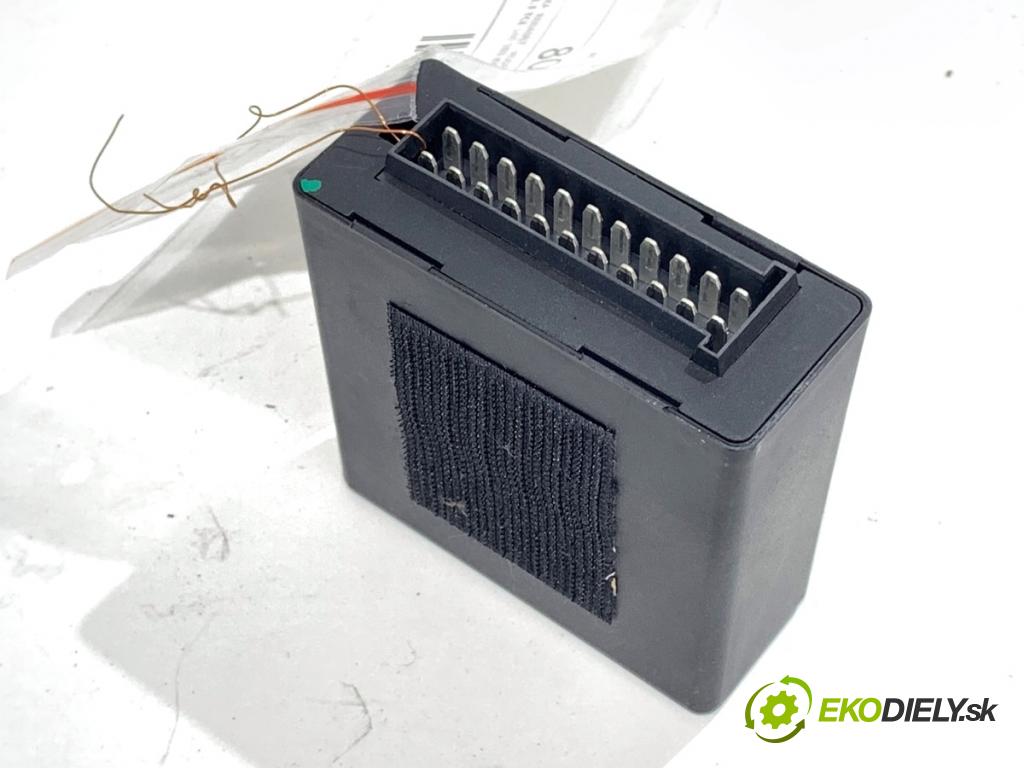 RENAULT GRAND SCENIC IV nadwozie wielkoprzestrzenne (MPV) 2018 103 kW 1.3 TCe 140 1332 Modul ťažného oka 8201652645 (Riadiaca jednotka ostatné)