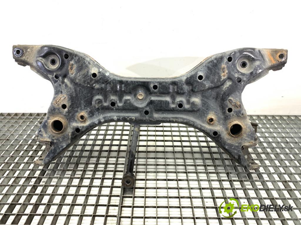 MITSUBISHI MIRAGE / SPACE STAR liftback 2018 52 kW 1.0 (A05A) 999 Výstuha pod Motor  (Výstuha predná)