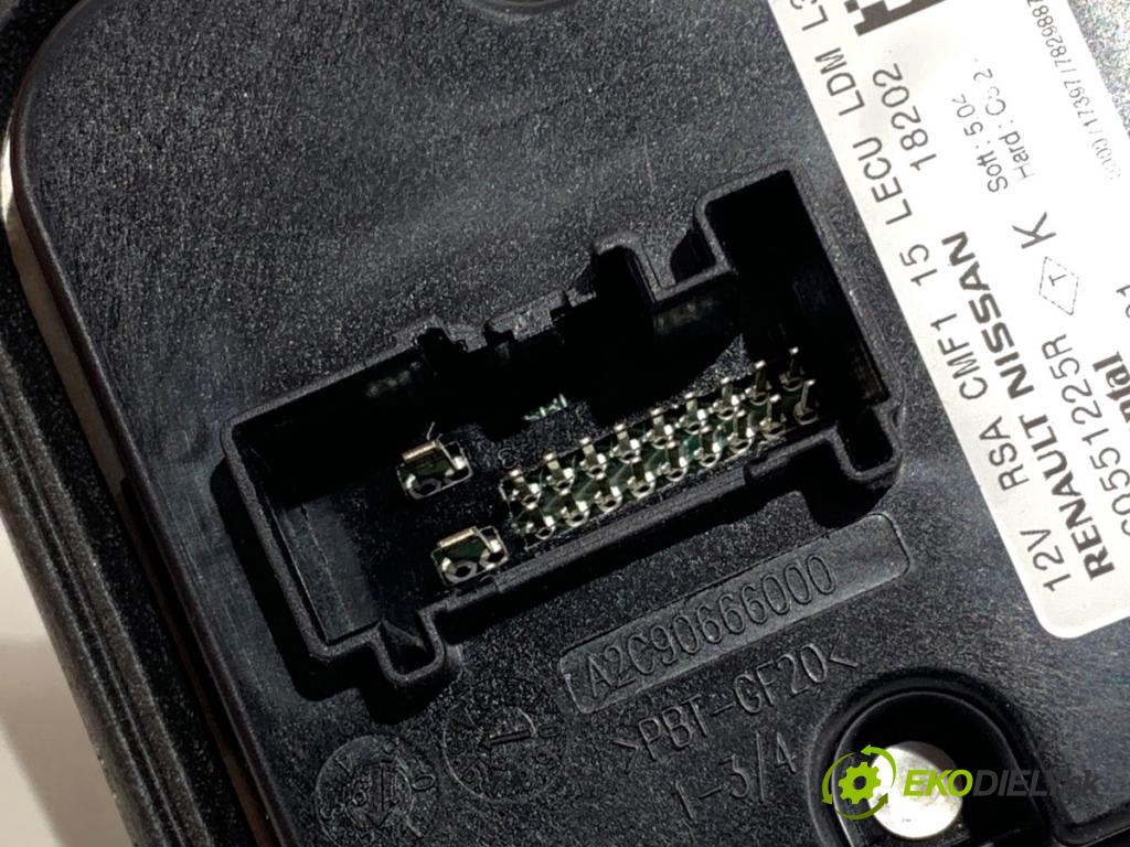 RENAULT GRAND SCENIC IV nadwozie wielkoprzestrzenne (MPV) 2018 103 kW 1.3 TCe 140 1332 Menič XENON 260551225R (Riadiaca jednotka xenónu)