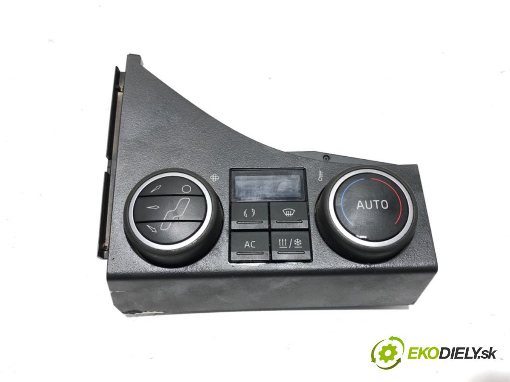 VOLVO FH II Platforma / podwozie 2015 368 kW 500 368 kW [500 KM] olej napędowy 2017 - 2022 12777 Panel ovládania kúrenia 22131006 (Prepínacie páčky pod volantom)