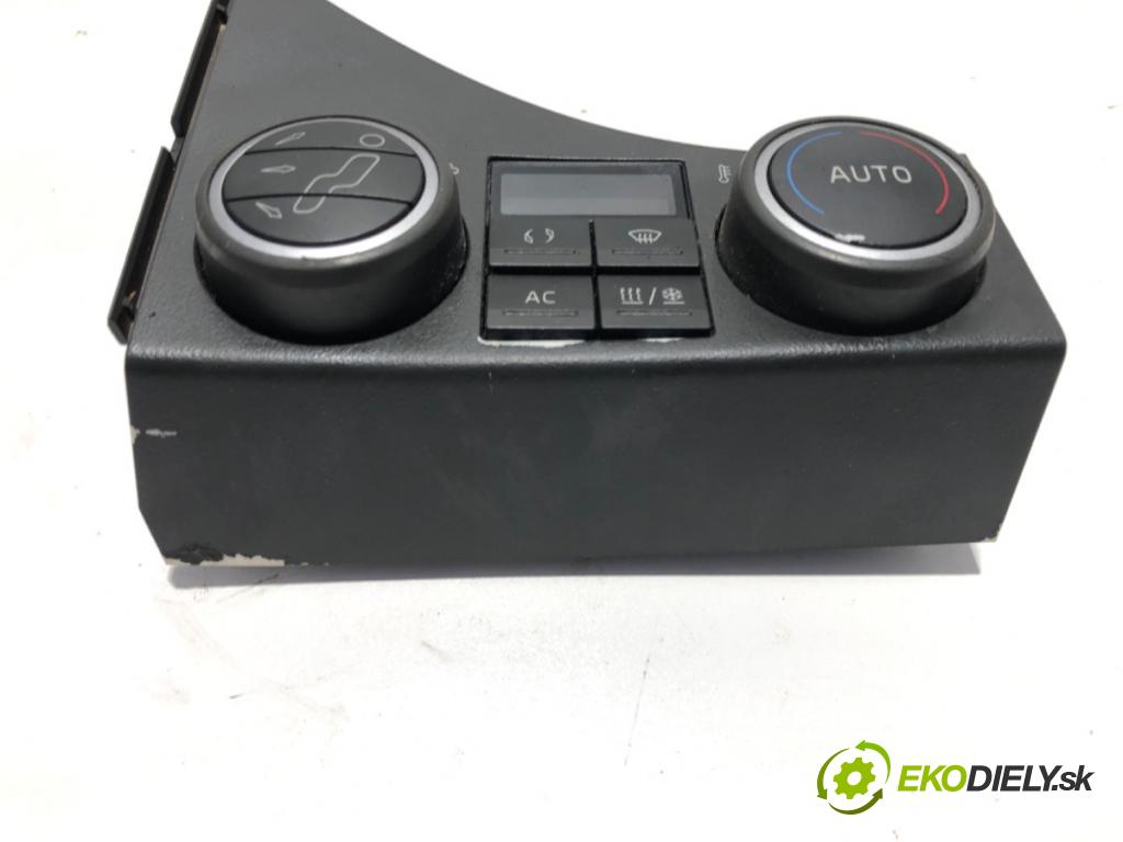 VOLVO FH II Platforma / podwozie 2015 368 kW 500 368 kW [500 KM] olej napędowy 2017 - 2022 12777 Panel ovládania kúrenia 22131006 (Prepínacie páčky pod volantom)