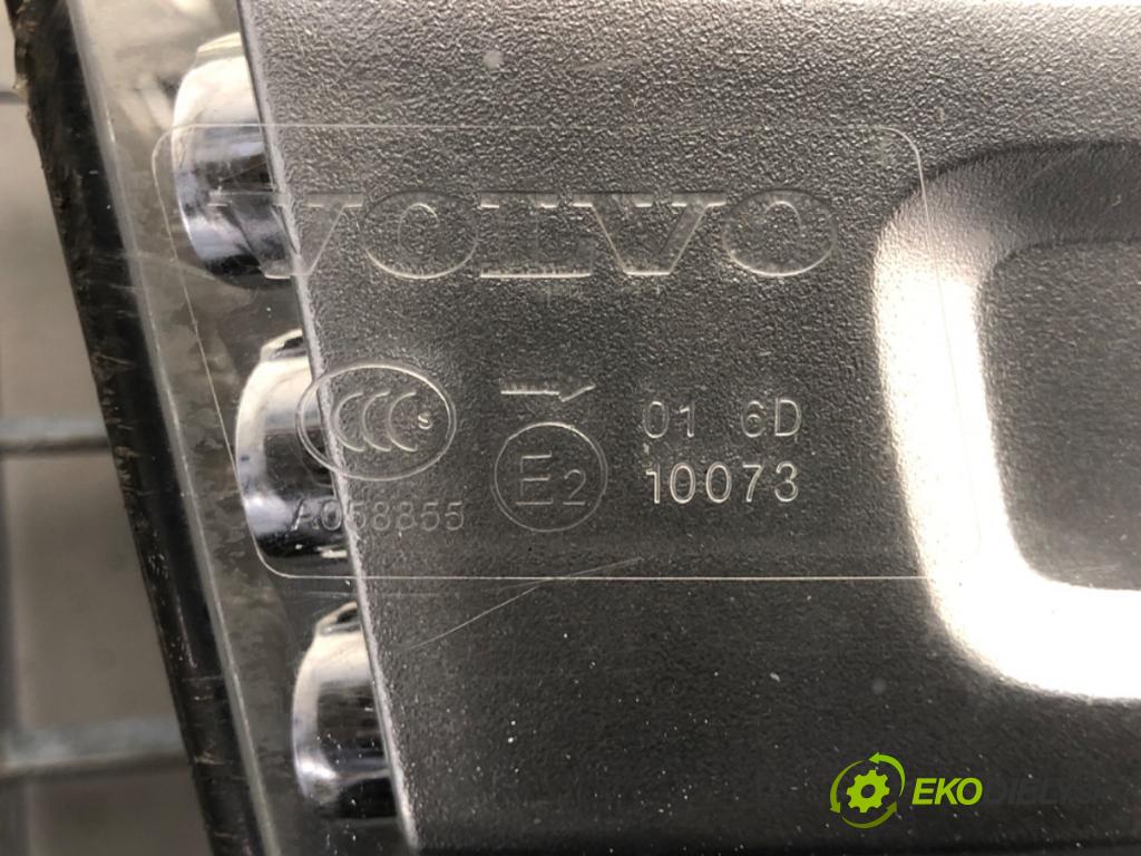 VOLVO FH II Platforma / podwozie 2015 368 kW 500 368 kW [500 KM] olej napędowy 2017 - 2022 12777 směrovka pravý přední část 82151205 (Klika dveří ostatní)