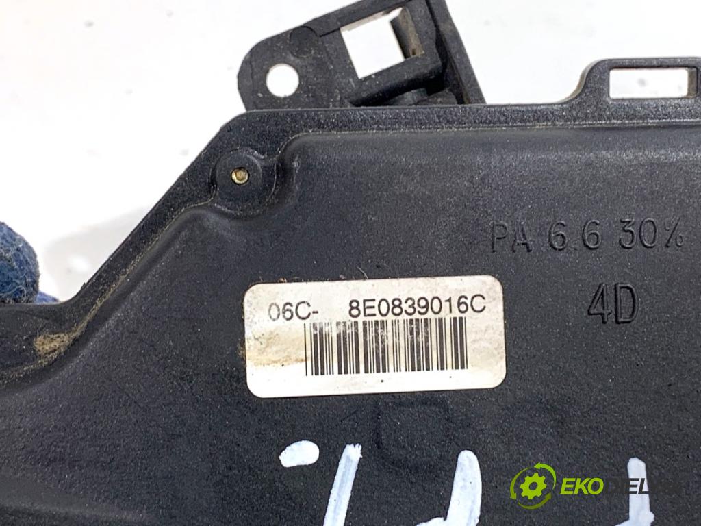 AUDI A4 B6 sedan 2003 125 kW 2.4 2393 zámok dveře pravý zadní část 8E0839016C
