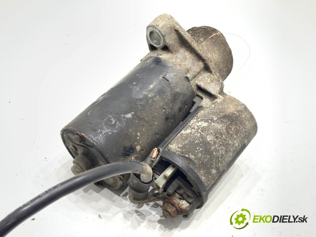 AUDI A4 B6 sedan 2003 125 kW 2.4 2393 startér 078911023D (Startér)